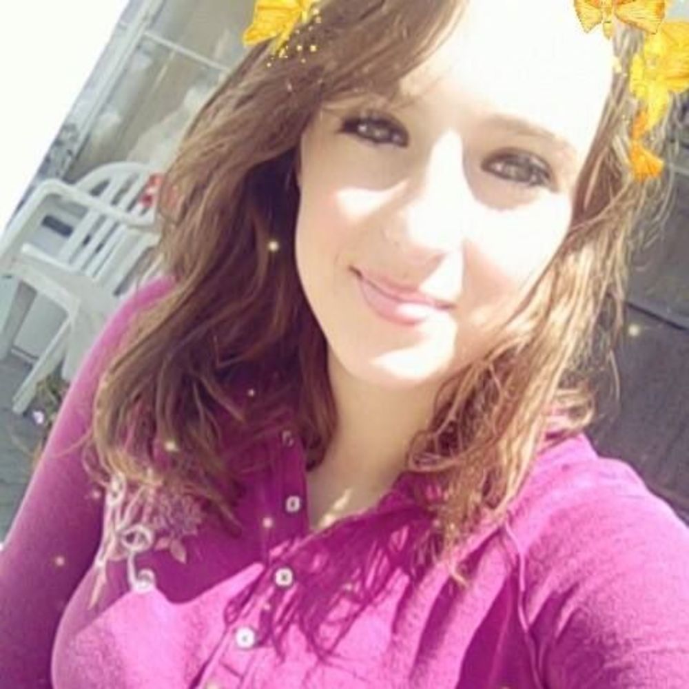 Meet your Posher, Belle